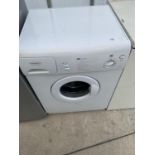 A HOTPOINT WM54 WASHING MACHINE IN CLEAN AND WORKING ORDER