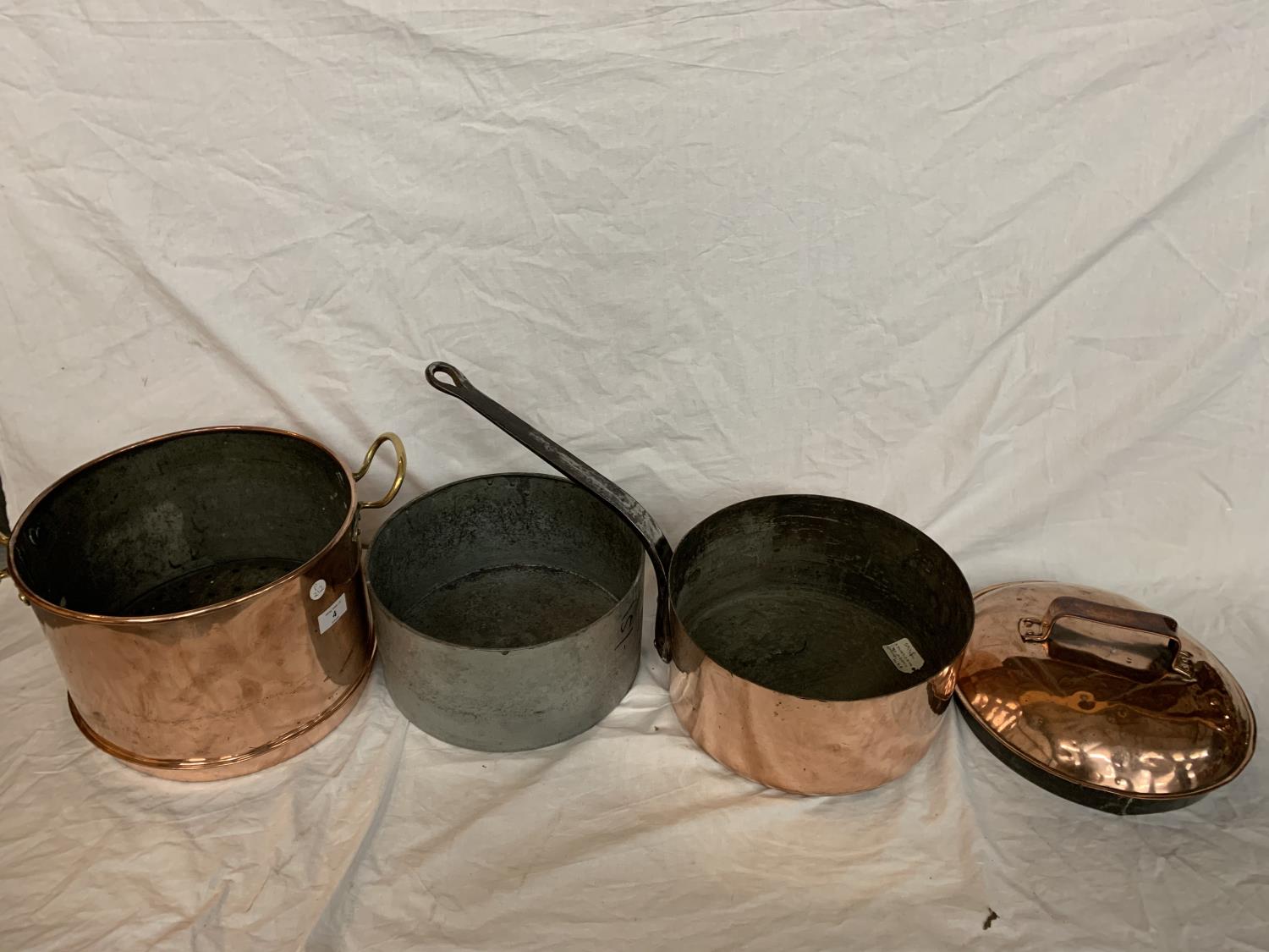 A VICTORIAN LARGE COPPER STEAMER WITH LINER 42CM HIGH - Image 5 of 5