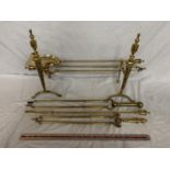 VARIOUS BRASS FIRESIDE ITEMS TO INCLUDE COMPANION SETS AND TRIVETS