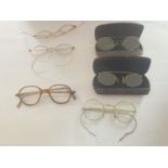 FOUR PAIRS OF VINTAGE SPECTACLES AND TWO PINCE NEZ WITH CASES