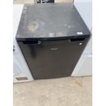 A LOGIK BLACK UNDERCOUNTER FREEZER IN NEED OF CLEAN - IN WORKING ORDER