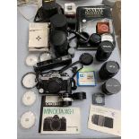 A LARGE QUANTITY OF PHOTOGRAPHIC EQUIPTMENT TO INCLUDE MINOLTA CAMERA, HANIMEX CAMERA, VARIOUS