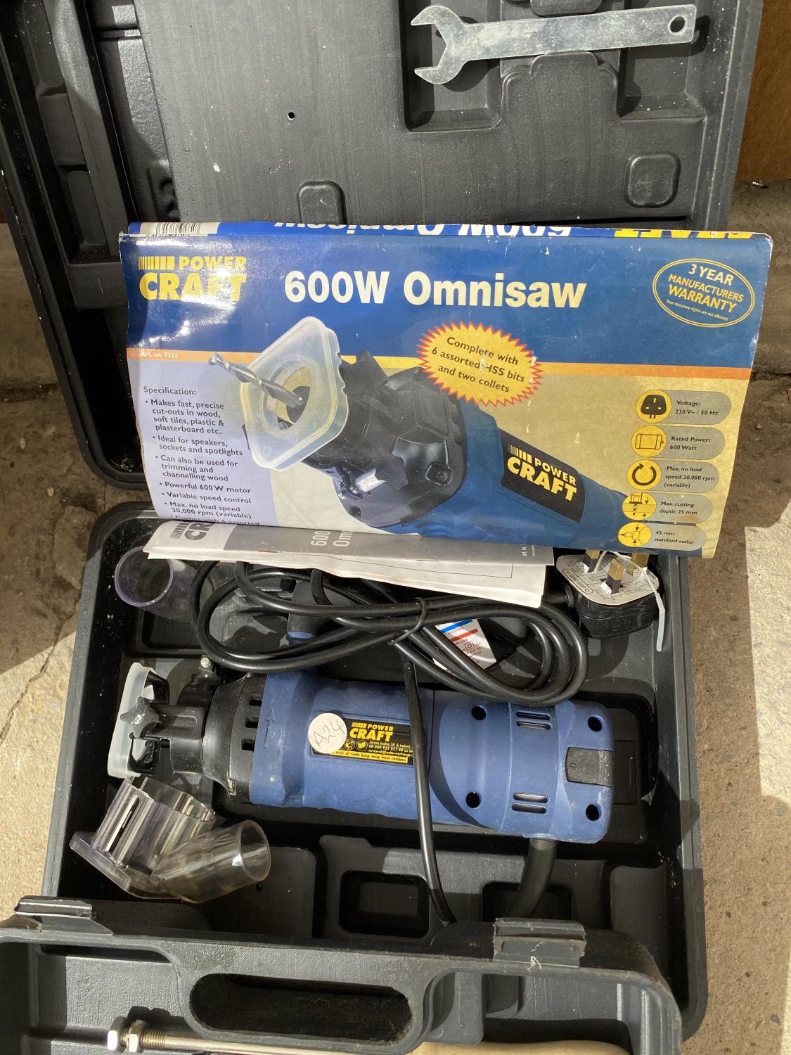 TWO VARIOUS BOXED TOOLS TO INCLUDE A 600W OMNISAW AND A POWERCRAFT HOT AIR GUN - WORKING ORDER - Image 2 of 3