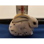 A ROYAL CROWN DERBY RABBIT PAPERWEIGHT GOLD STOPPER 7CM LONG