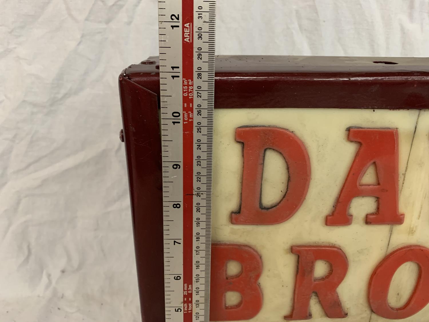 A 'DAVID BROWN TRACTORS' ILLUMINATED LIGHT BOX SIGN - Image 3 of 6