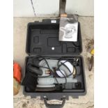 A HALFORDS 420W ROTARY SANDER POLISHER. IN WORKING ORDER.