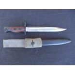 A RARE NO 8 BRITISH BAYONET (SIMILAR TO A NO 5 BUT WITH SMALL MUZZLE RING)