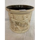 EARLY 20TH CENTURY BRETBY PLANTER CHERUB DECORATED IN 22cm HIGH