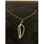 MODERN LEAF SHAPED PENDANT AND NECKLACE MARKED 925 SILVER