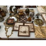 VARIOUS COLLECTABLE ITEMS TO INCLUDE A GILDED MIRROR, WOODEN CARVED ANIMALS, FRAMED TILES ETC
