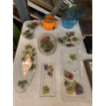 SEVERAL ITEMS OF DECORATIVE GLASS DISHES ETC