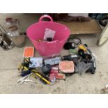 A LARGE QUANTITY OF WORKSHOP TOOLS - MOLE GRIPS, HEAT GUN ETC