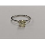 A LADIES 18CT WHITE GOLD DIAMOND SINGLE STONE RING, 0.9 CARATS, WEIGHT 1.4 GRAMS, CLARITY I 2,