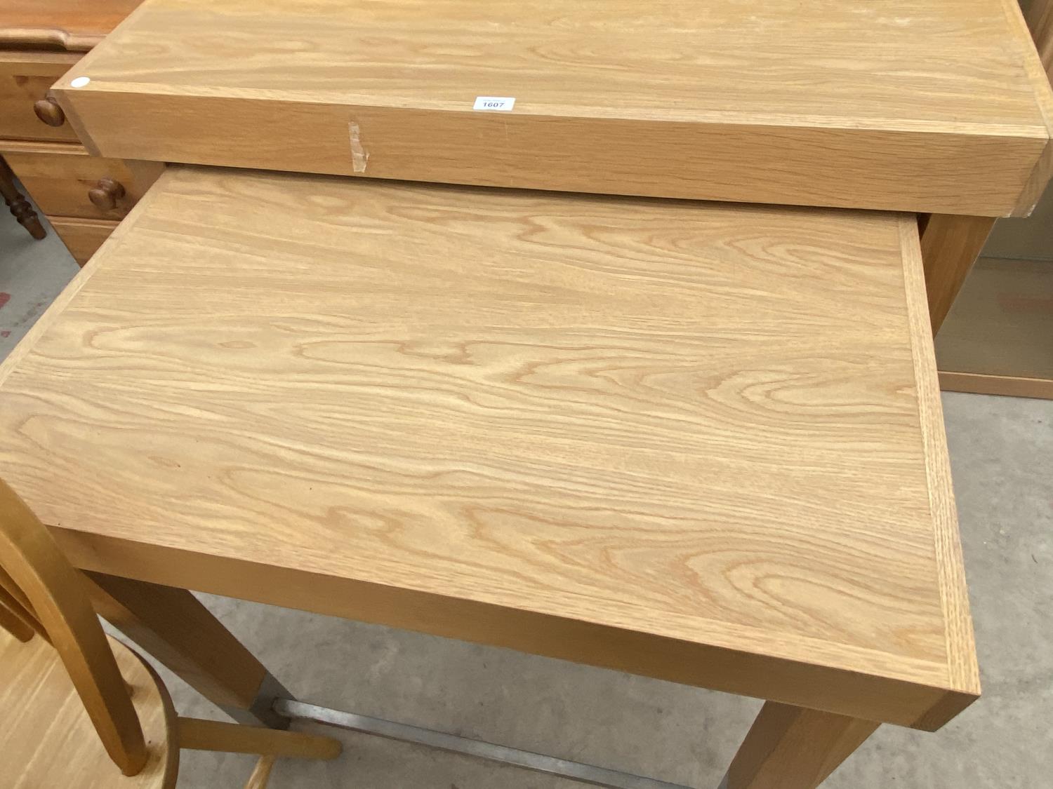 TWO MODERN OAK DINING TABLES WITH METAL STRETCHER RAILS - Image 4 of 4