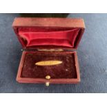 LATE VICTORIAN 9CT GOLD MARKED BABY BROOCH 2.5 CM BOXED