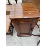 A VICTORIAN MAHOGANY POT CUPBOARD WITH SINGLE DOOR