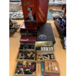 VARIOUS VINTAGE GAMES TO INCLUDE CHESS, DOMINO, SNAKES AND LADDERS ETC