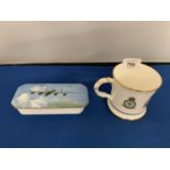 TWO COALPORT ITEMS TO COMMEMORATE THE 40TH ANNIVERSARY OF THE ENDING OF THE SECOND WORLD WAR - A MUG