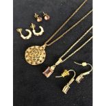 COSTUME JEWELLERY LOT, TO INCLUDE PURPLE PASTE SET LOCKET AND NECKLACES AND MATCHING EARRINGS AND