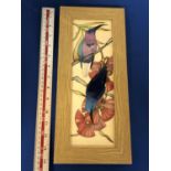 A MOORCROFT HUMMING BIRD PLAQUE TRAIL WITHIN WOODEN FRAME