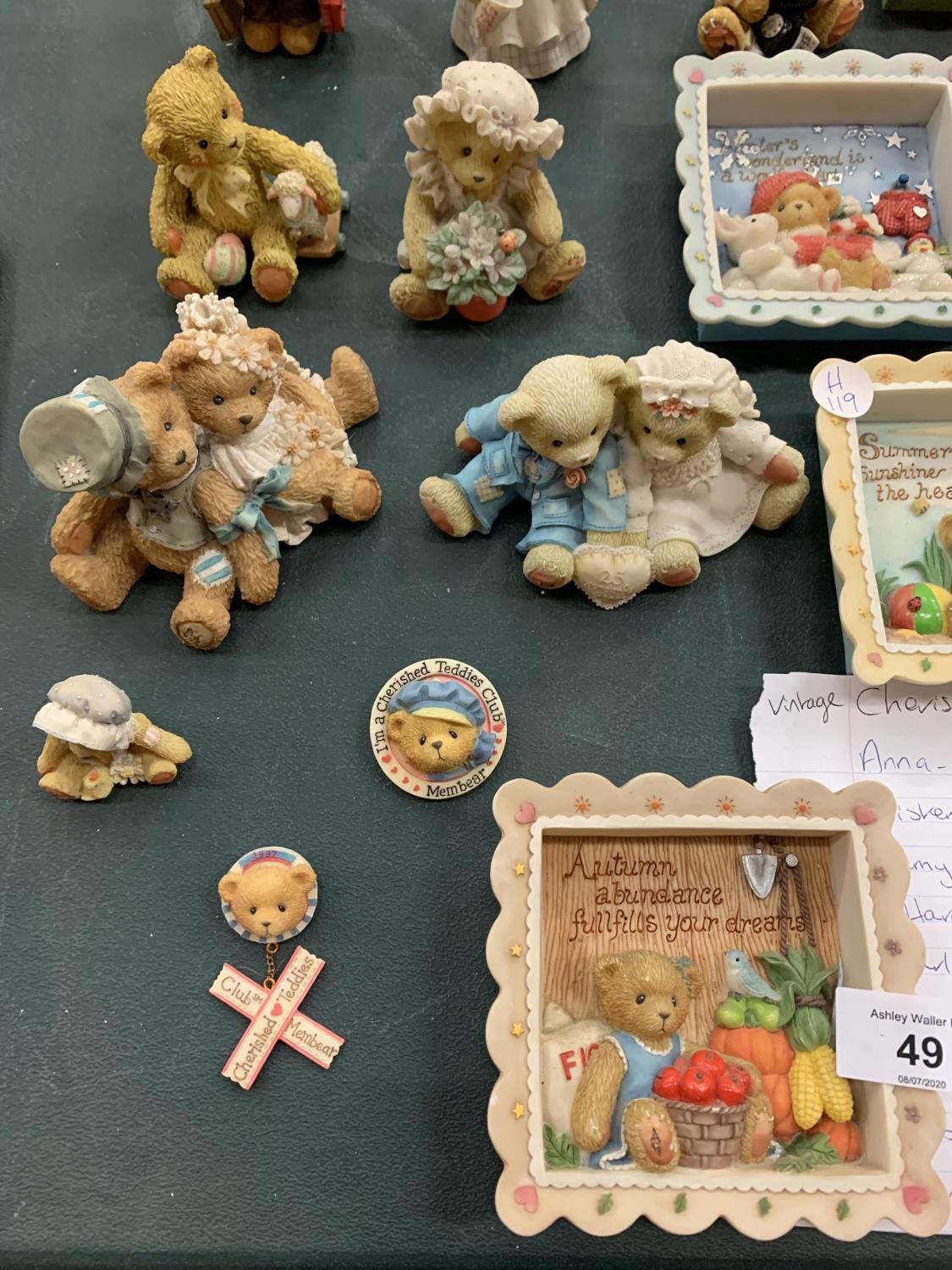 A LARGE COLLECTION OF CHERISHED TEDDIES TO INCLUDE EMILY E CLAIRE, SVEN & LIV, FOUR SHADOW BOXES - Image 3 of 5