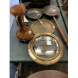 A COLLECTION OF BRASS AND COPPERWARE TO INCLUDE A MIRROR, BEDPAN, CHARGER ETC