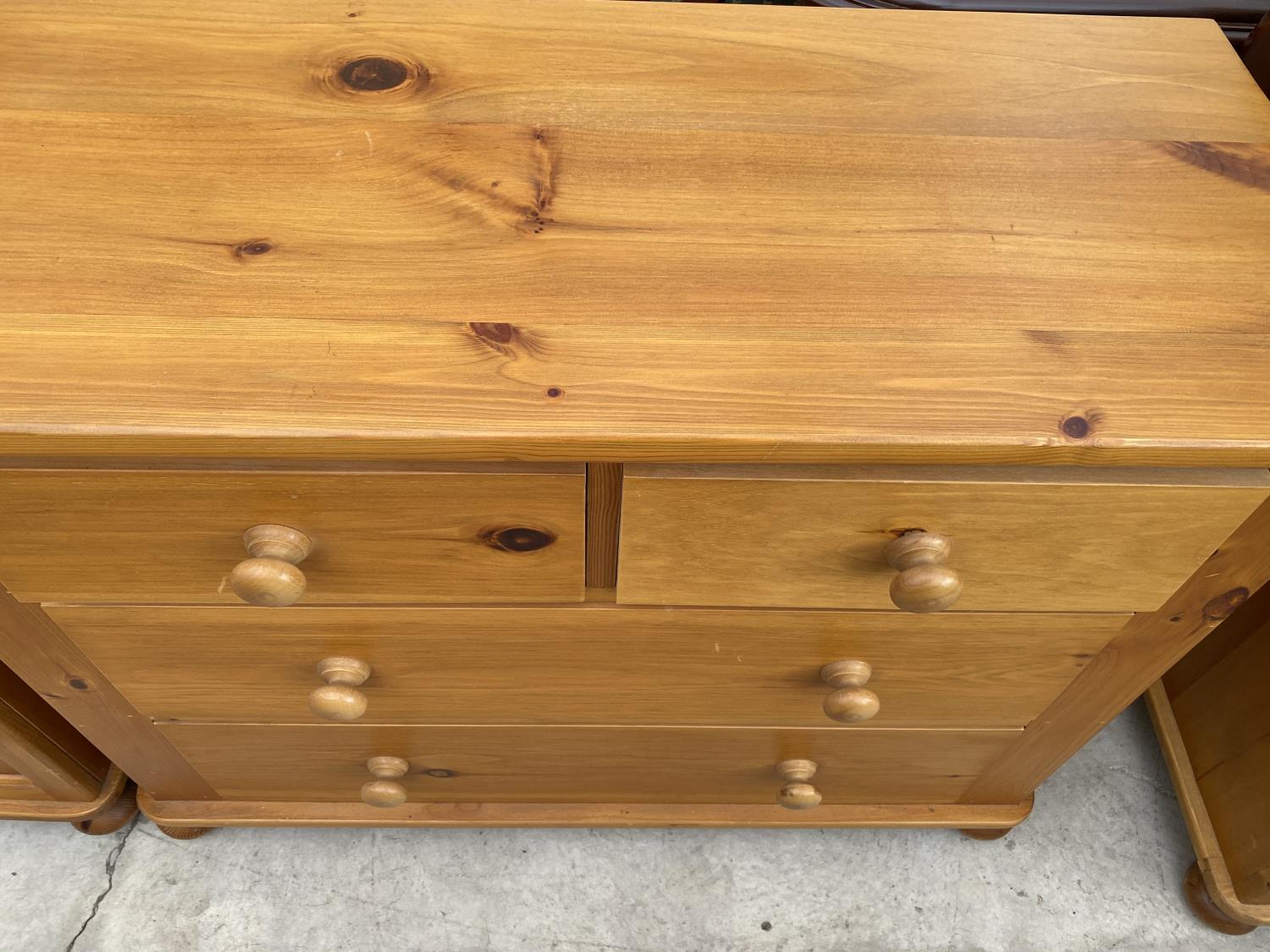 A PINE BEDSIDE CABINET AND A PINE CHEST OF TWO SHORT AND TWO LONG DRAWERS - Image 3 of 3