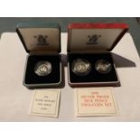 A 1990 SILVER PROOF FIVE PENCE TWO COIN SET, AND A 1990 SILVER PIEDFORT FIVE PENCE COIN, BOTH CASED