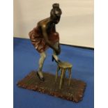 A FRANZ BERGMAN COLD PAINTED BRONZE FIGURE GROUP OF A FEMALE DANCER, SIGNED TO UNDERSIDE 12.5 X 10