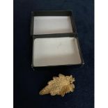 VINTAGE SILVER MARKED 'EGGERT DENMARK' LEAF DESIGN GILT BROOCH TOTAL GROSS WEIGHT APPROX 7 GRAMS