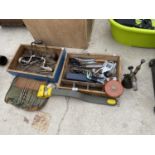 VARIOUS TOOLS TO INCLUDE DRILLS AND BITS, VINTAGE TAPE MEASURE, STOPLOCK WITH KEY, SCISSORS ETC