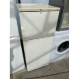 A WHIRLPOOL FRIDGE FREEZER - IN WORKING ORDER