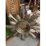 A LARGE SUNBURST CIRCULAR MIRROR, APPROX 107 CM