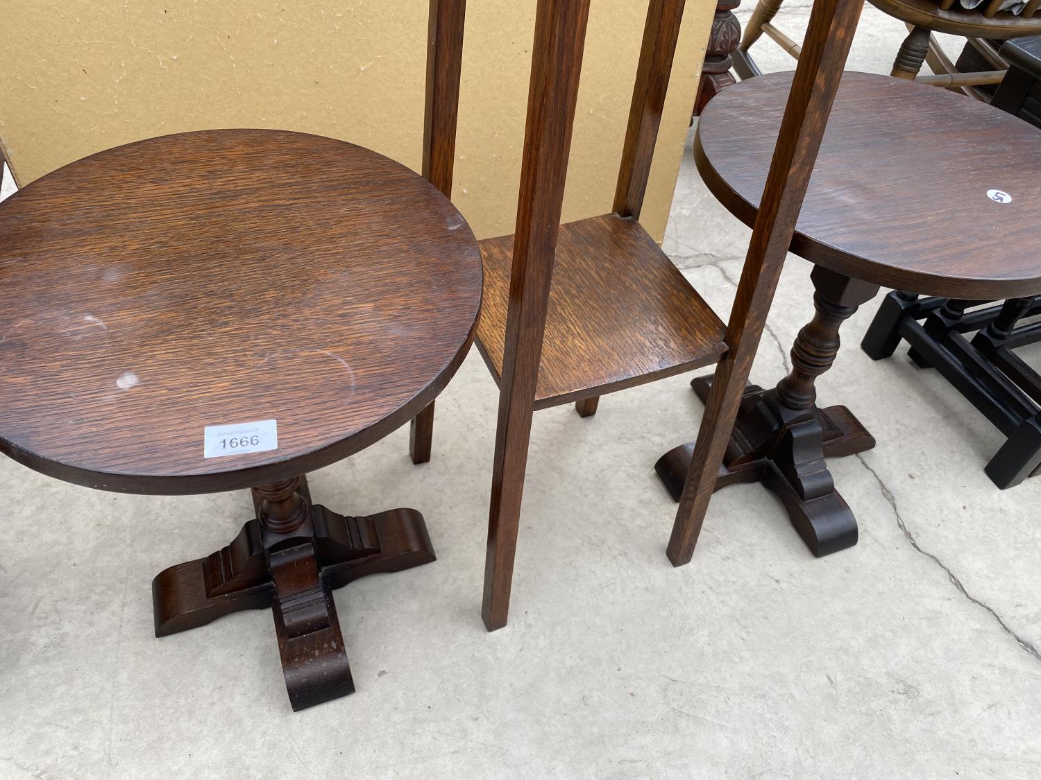 AN OAK PLANT STAND AND TWO SMALL OAK OCCASIONAL TABLES - Image 3 of 3