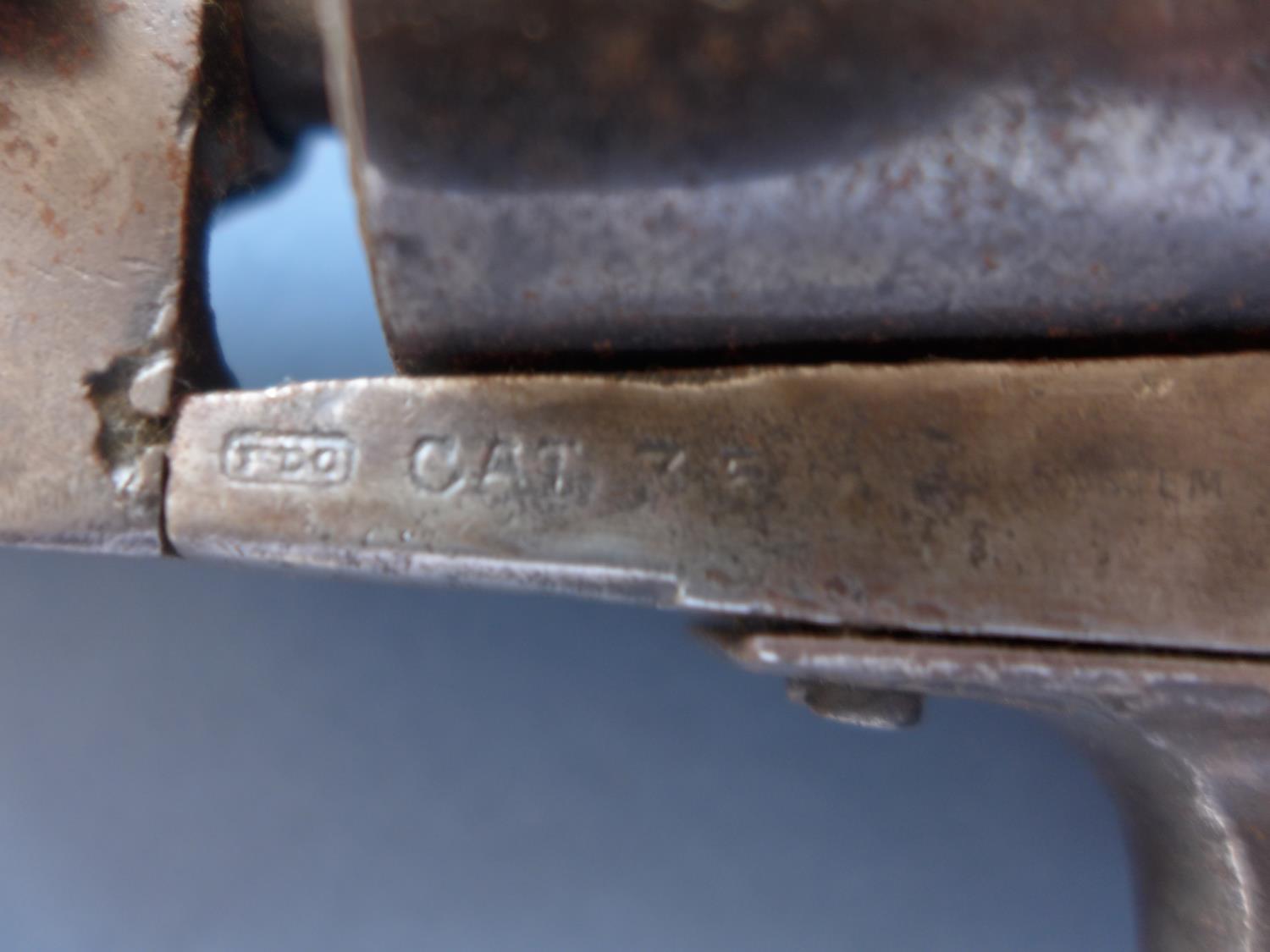 A BELGIUM MADE 'COLT' 35 CALIBRE FIVE SHOT PERCUSSION CAP REVOLVER - 9.5 CM BARREL - Image 8 of 13