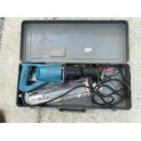 A MAKITA JR3000 240 VOLT RECIPROCATING SAW IN CASE - IN WORKING ORDER