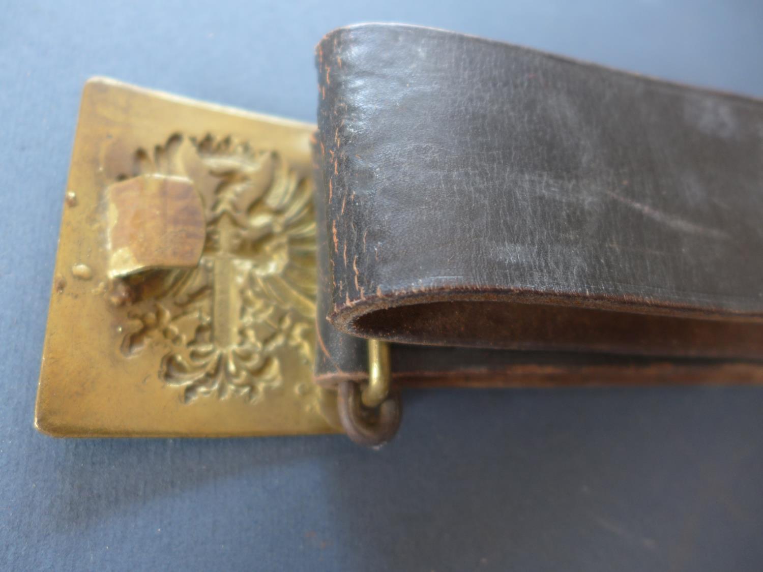 A MILITARY LEATHER BELT AND BUCKLE - Image 3 of 3