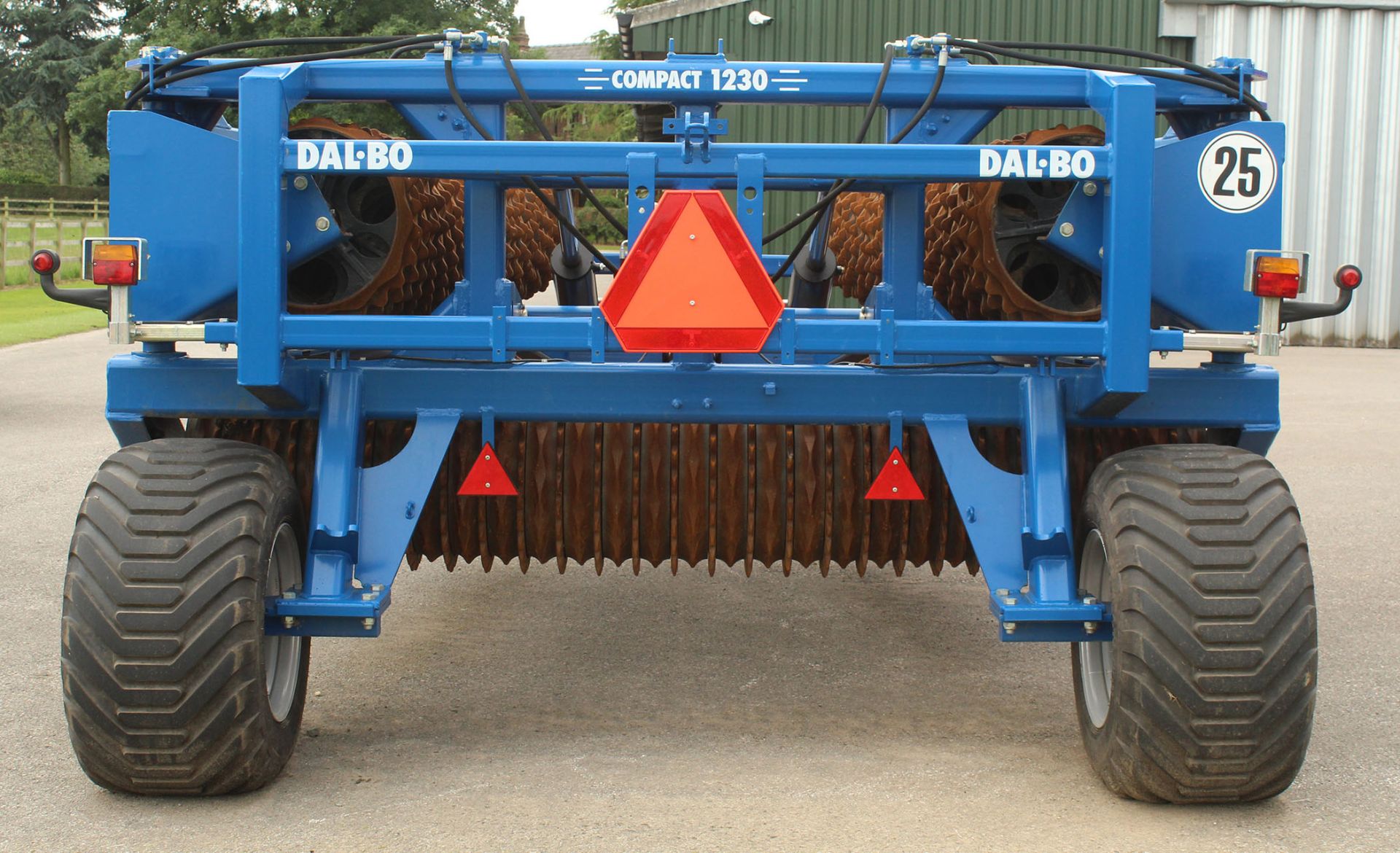 A 2014/15 12.3 METRE DAL-BQ COMPACT 1230 WITH FOLDING ROLLERS AND INSTRUCTION BOOK/MANUAL - Image 4 of 5