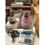A KENWOOD CHEF FOOD MIXER AND ACCESSORIES, KENWOOD BLENDER ETC, IN WORKING ORDER