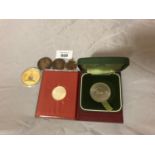 A VARIETY OF COINS VATICAN COLLECTORS COIN, ROMAN COIN MOUNTED AS A PENDANT ETC