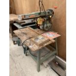 A DE WALT COMPOUND MITRE SAW AND NEW DISCS, IN WORKING ORDER