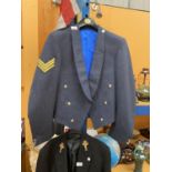 AN RAF SERGEANTS MESS JACKET LARGE SIZE