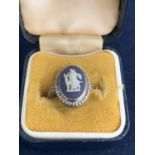A SILVER DARK BLUE AND WHITE WEDGEWOOD RING