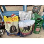 A QUANTITY OF DRY DOG FOOD TO INCLUDE EARLS, WEBBOX ETC