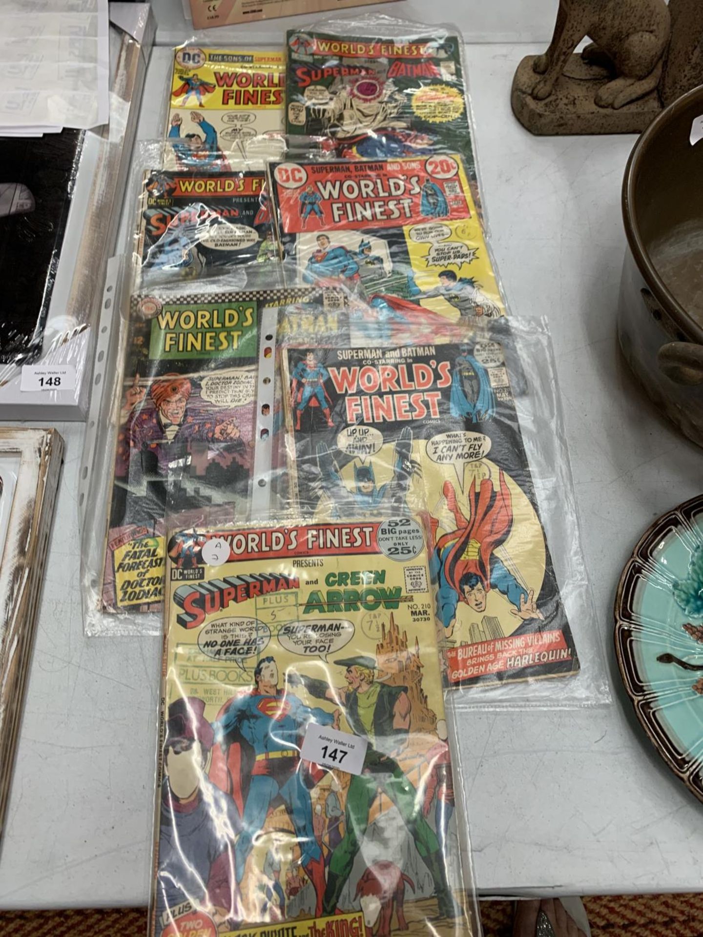 7 VINTAGE SILVER AGE 'WORLDS FINEST SUPERMAN AND BATMAN COMICS NUMBER 160, 202,207,210,211,215,221 - Image 2 of 2