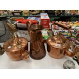 THREE EARLY 20TH CENTURY COPPER ITEMS TO INCLUDE KETTLES AND A WATER JUG