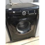 A HOTPOINT ULTIMA WMD940 8KG WASHING MACHINE, BELIEVED WORKING - SEE BELOW