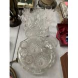 VARIOUS GLASSWARE ITEMS