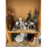 A COLLECTION OF ITEMS TO INCLUDE MINCER, CAR HORNS, FIGURES, TOOLS, ETC