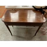 A MAHOGANY SIDE TABLE